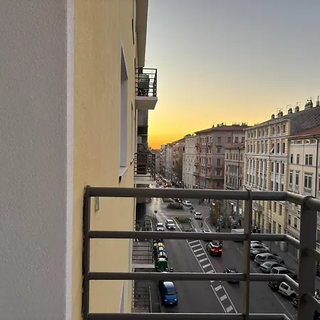 Appartement 49 *